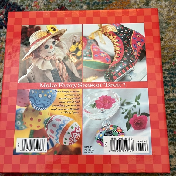 Mary Engelbreit Crafts to Celebrate the Seasons - Picture 8 of 8